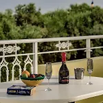 فيلة Charming In Agrilia With Private Pool *