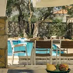 Villa Charming In Agrilia With Private Pool Laganas