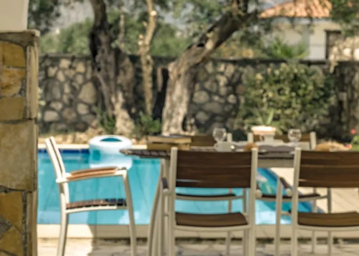 Villa Charming In Agrilia With Private Pool Laganas