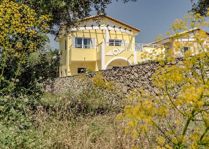 Charming In Agrilia With Private Pool Villa